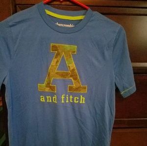 Lot Ambercrombie and fitch kids lot 15/16
